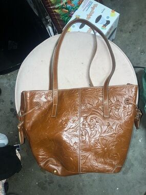 Patricia Nash Embossed Floral Tote shoulder bag tan Brown
